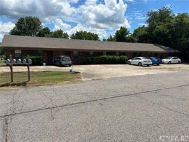 Russellville, AR 72801,710 E O