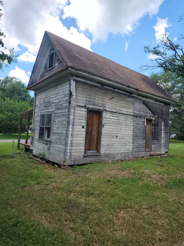 Mena, AR 71953,906 Second Street