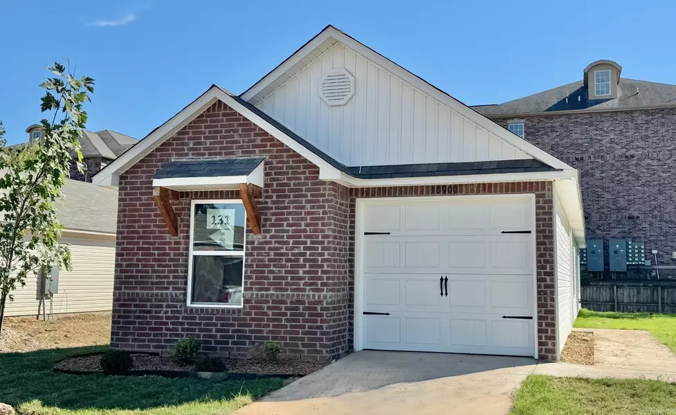 10900 Mason Drive, North Little Rock, AR 72113