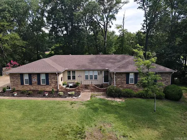 Arkadelphia, AR 71923,309 Forrest Park Drive