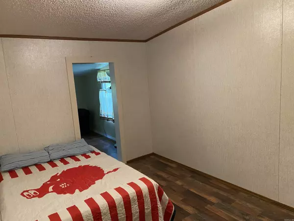 Greers Ferry, AR 72067,84 Prince Drive