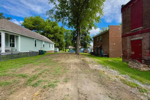 Little Rock, AR 72206,418 E Charles Bussey Avenue