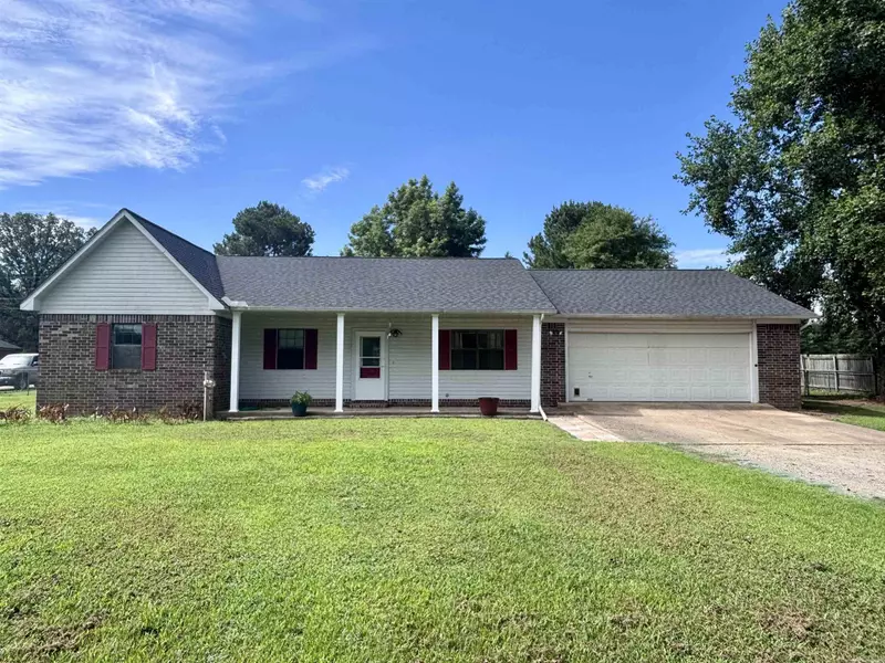 202 Houston Avenue, Clarksville, AR 72830