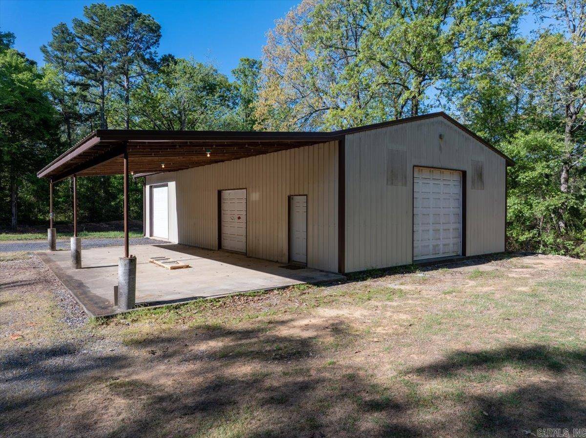 Mena, AR 71953,118 Barton Ln.
