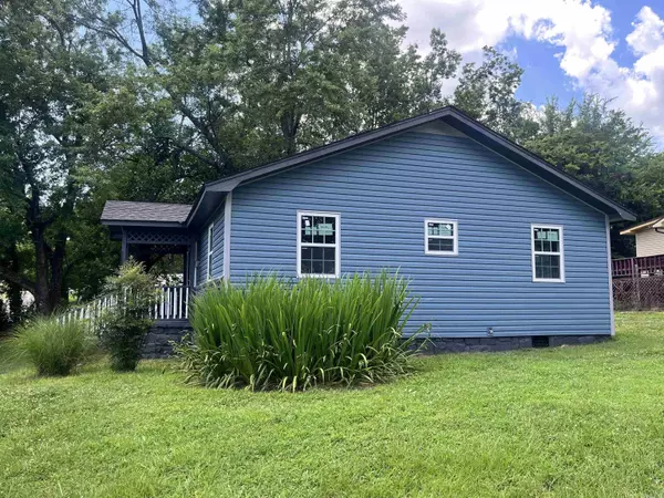 Batesville, AR 72501,1673 Lyon Street