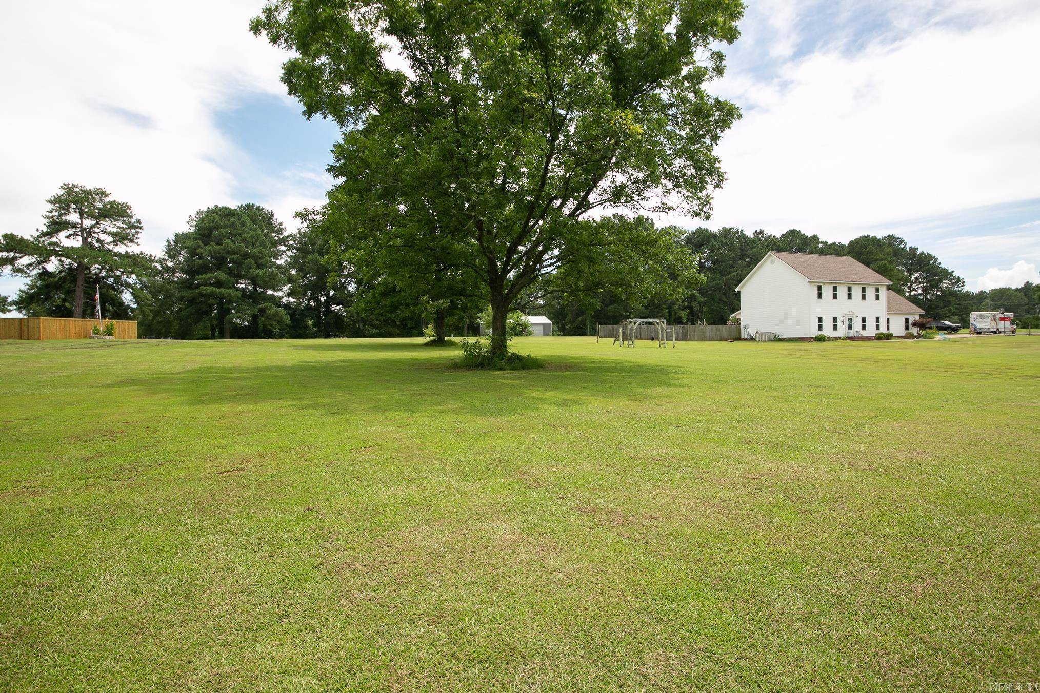 Cabot, AR 72023,9 Williamsburg Drive