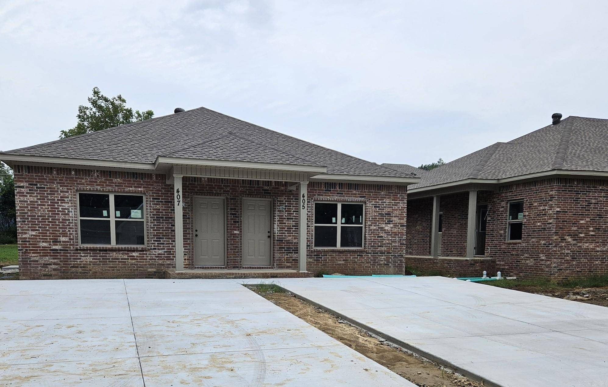 Searcy, AR 72143,508 and 510 N Oak St975.00