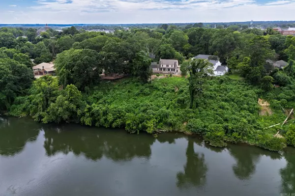 Arkadelphia, AR 71923,312 Riverside Drive