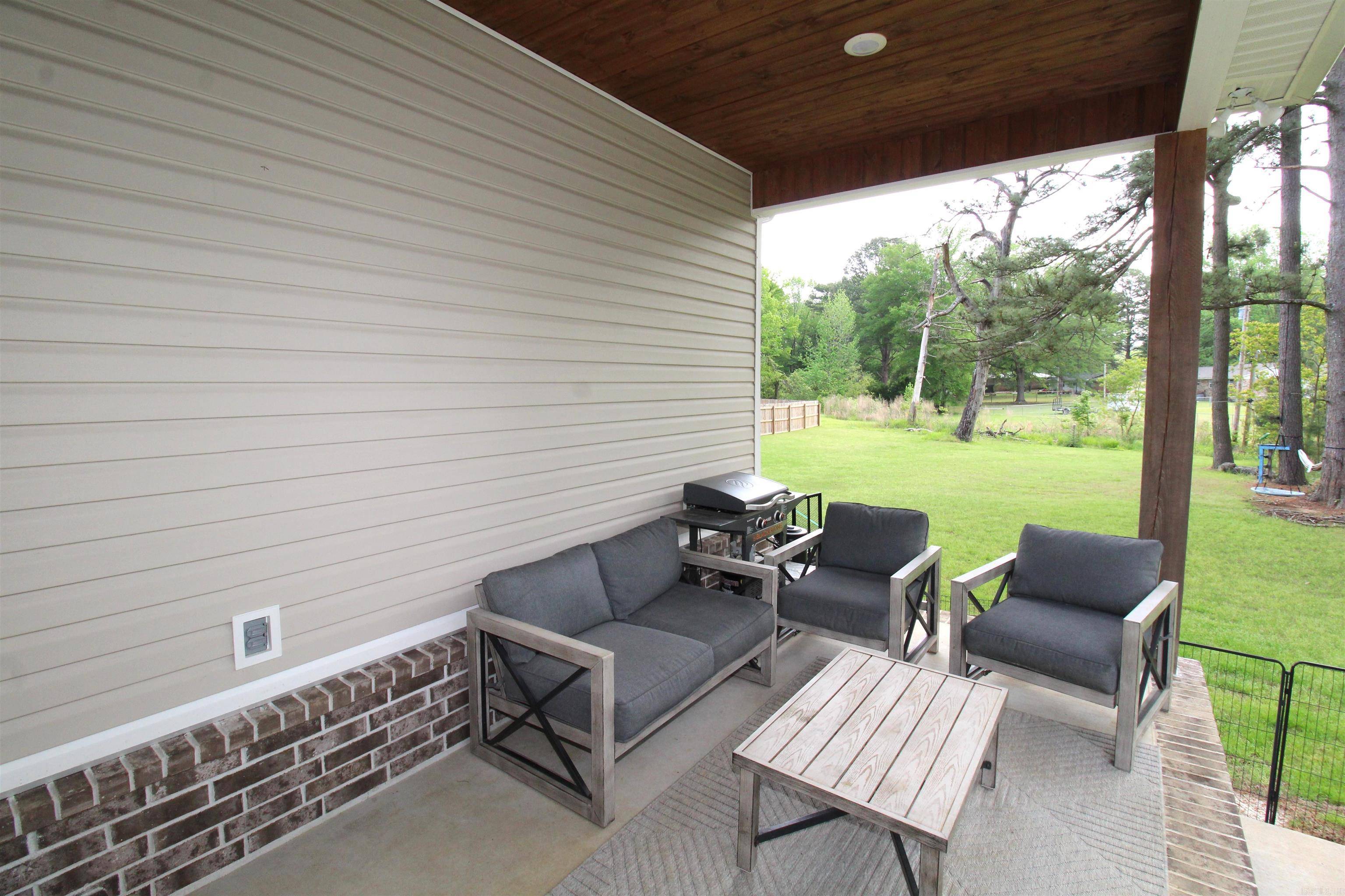 Sheridan, AR 72150,570 Shackleford Road Road