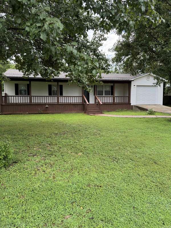 152 Cedarwood Dr, Lamar, AR 72846