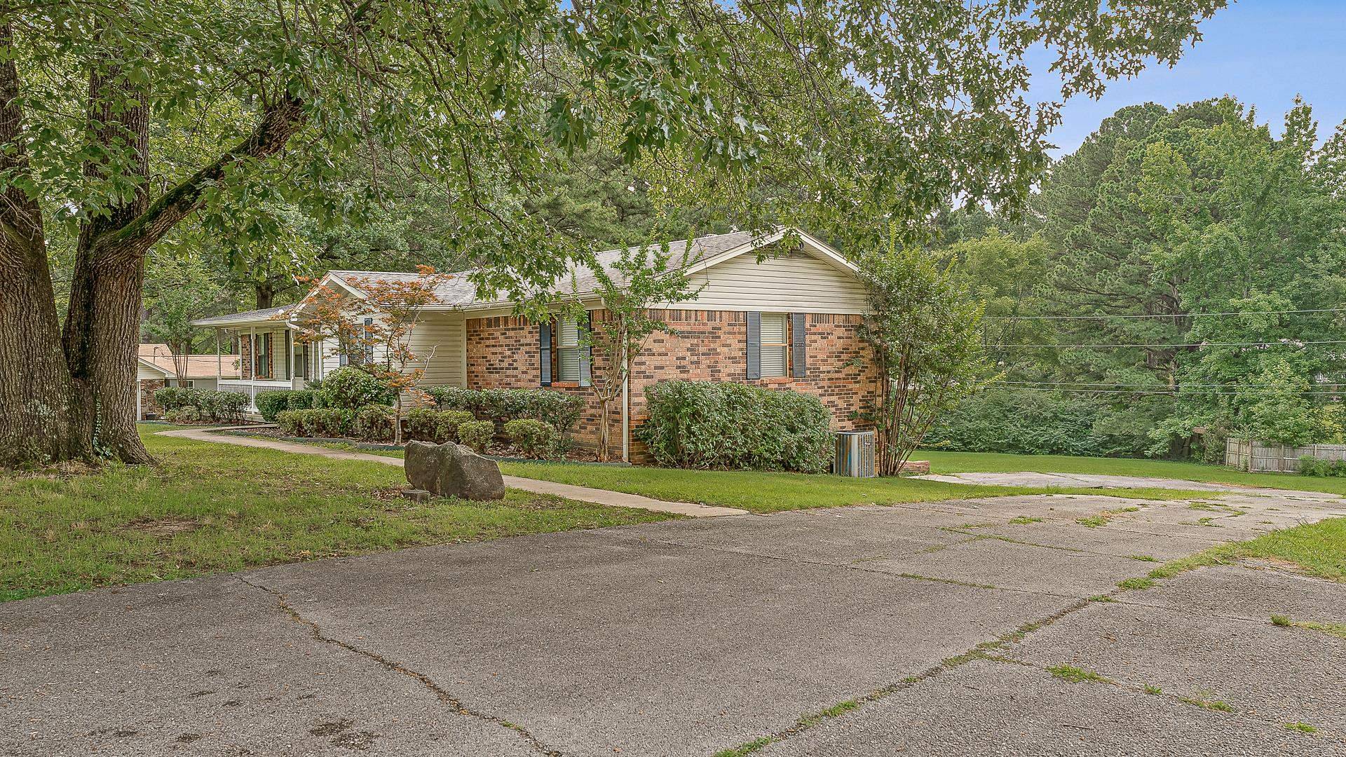 Jonesboro, AR 72404-8504,3920 Mardis Wood Drive