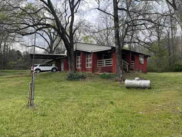 Springfield, AR 72157,877 Tucker Mountain