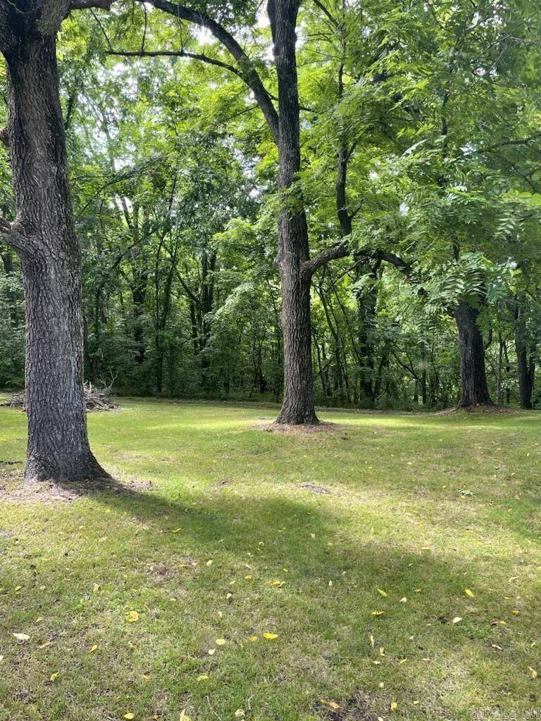 Marshall, AR 72650,366 Hillhollow Road
