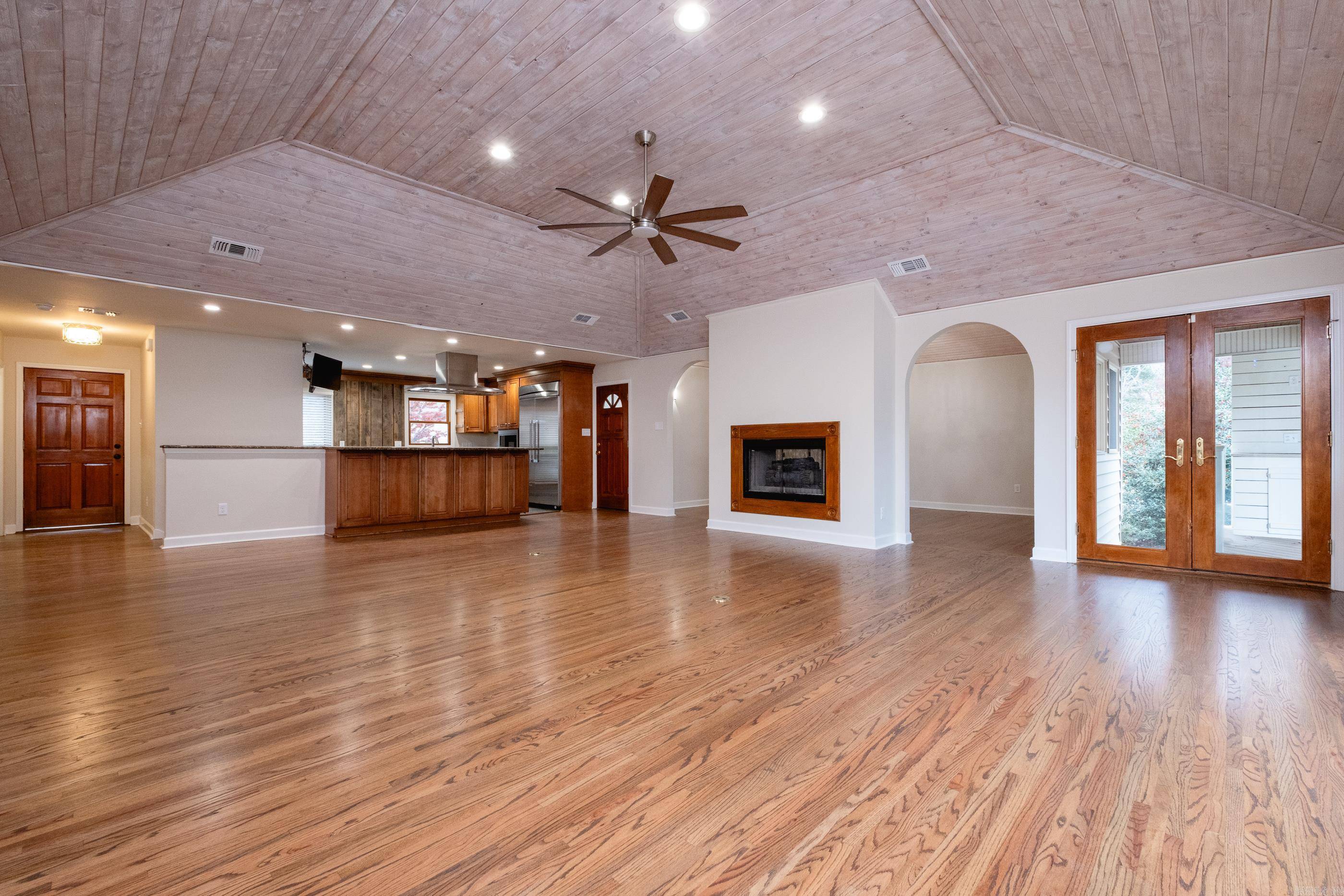 Little Rock, AR 72207,5920 Scenic Drive