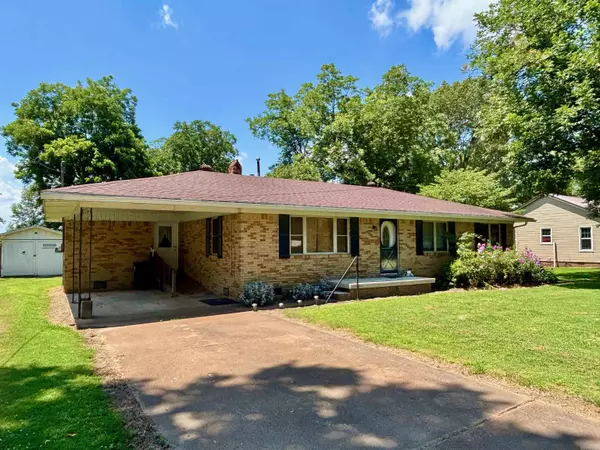 Portia, AR 72457,202 S Free St