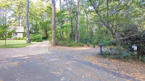 Little Rock, AR 72227,10307 Cantrell Road