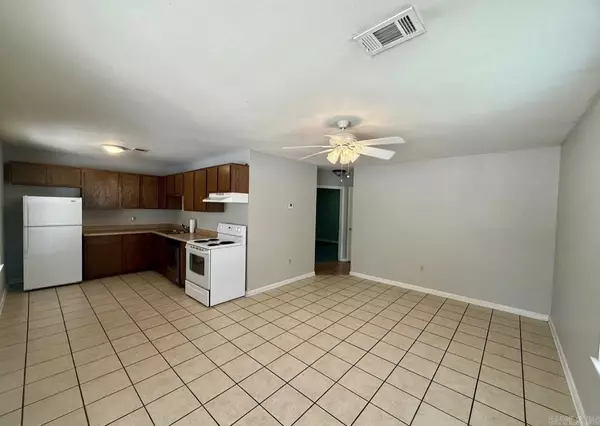 Malvern, AR 72104,320 Elmo Street