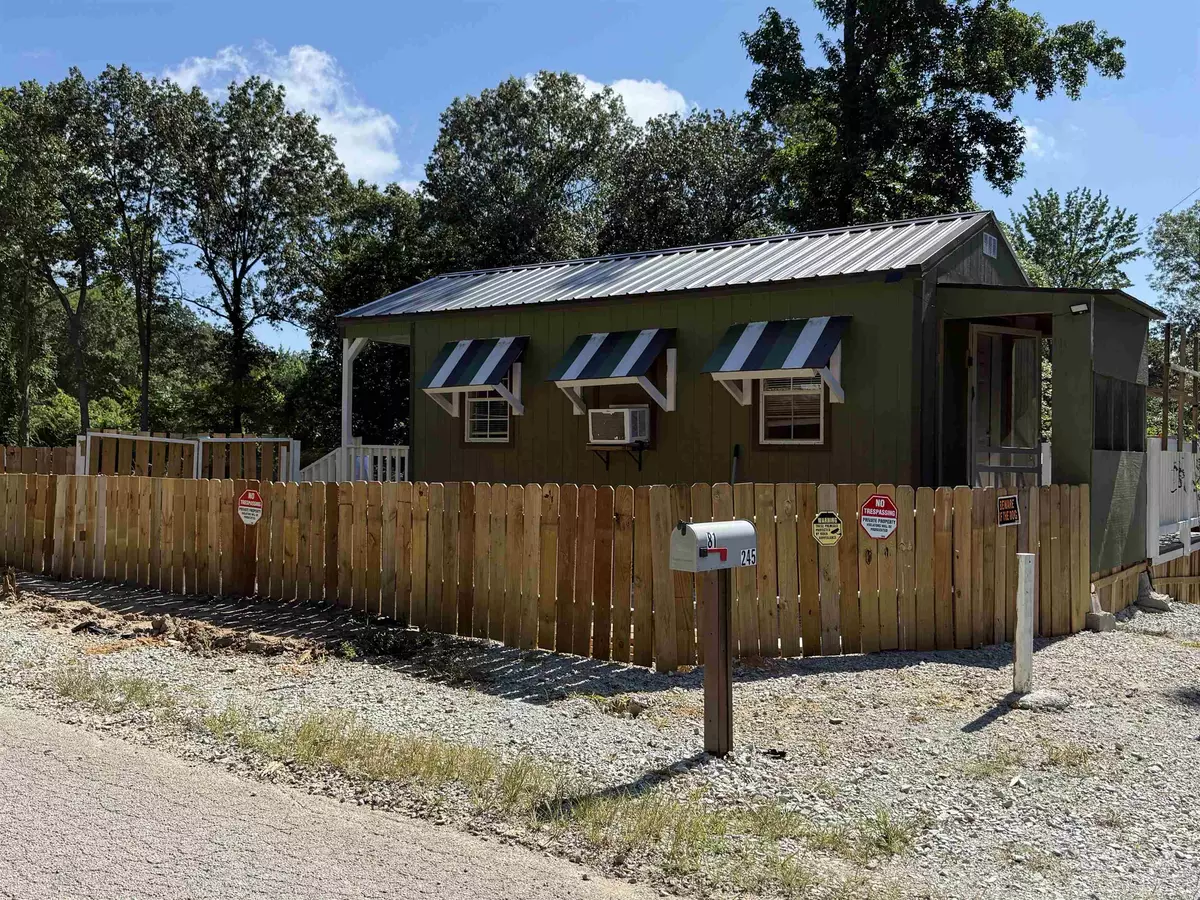 Powhatan, AR 72458,81 Lawrence 245