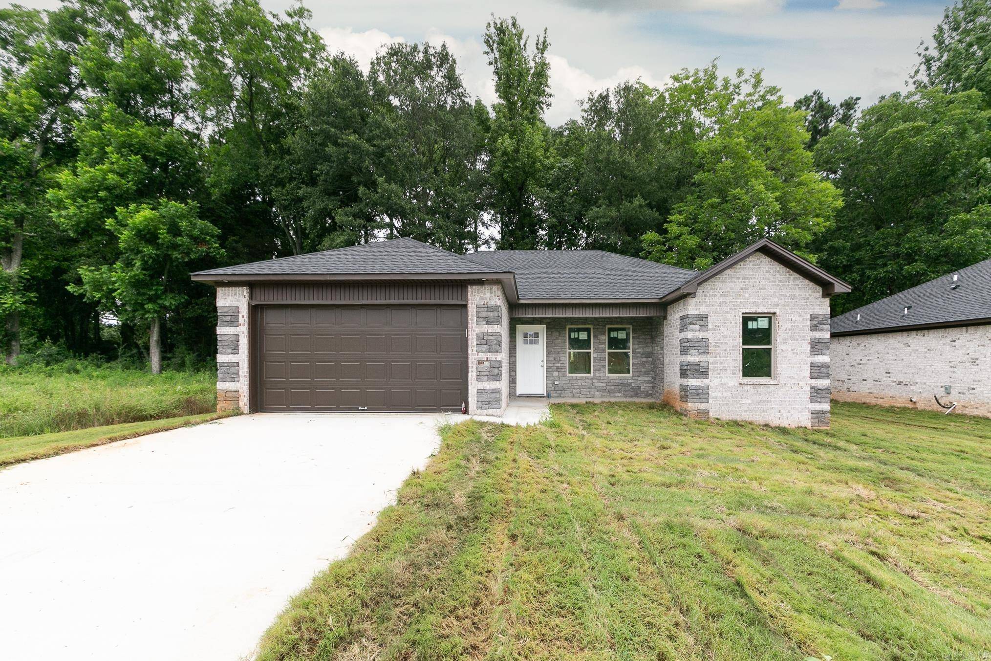 16 Bobby Eugene Drive, Ward, AR 72176