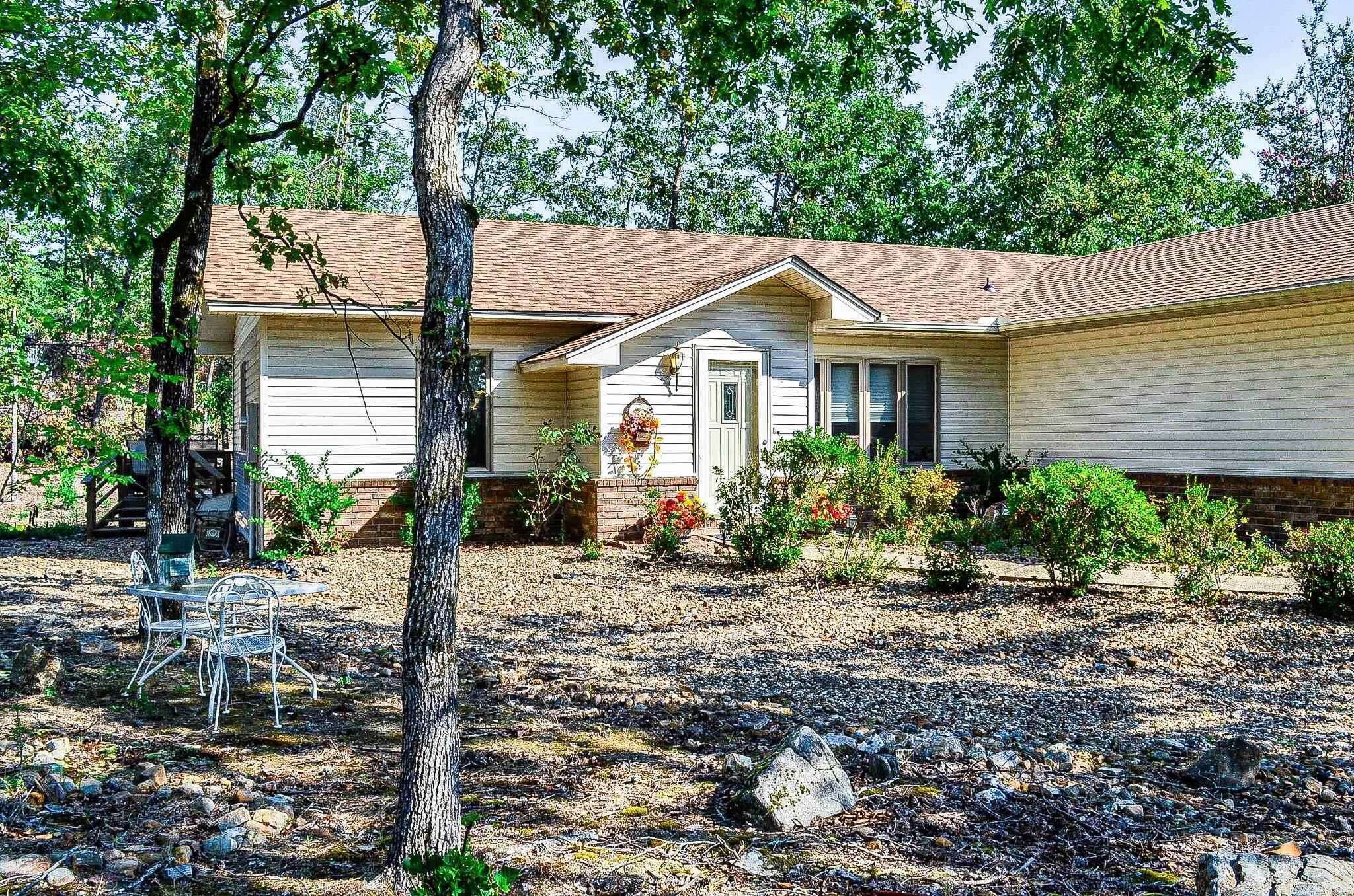 5 Paterna Lane, Hot Springs Village, AR 71909