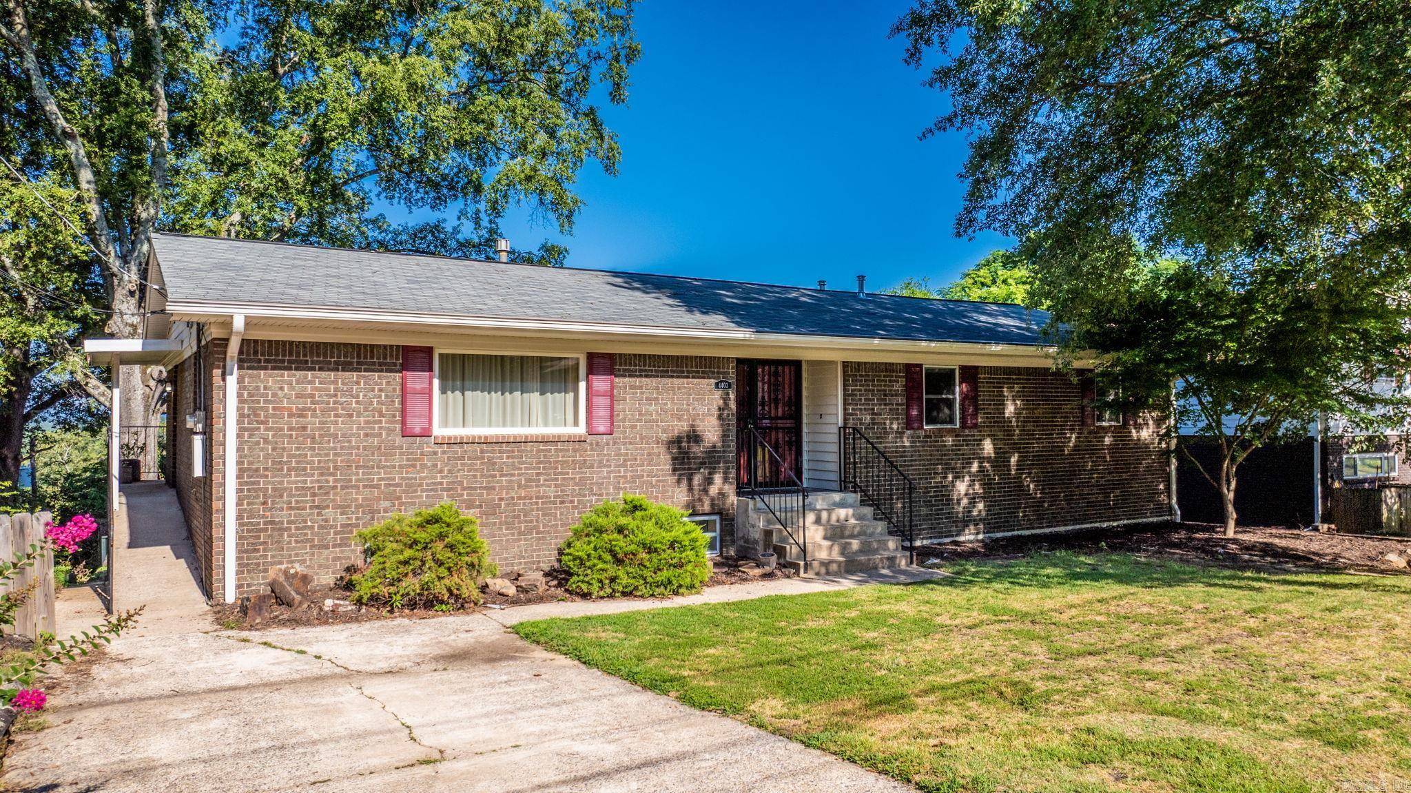 4403 Westridge Drive, North Little Rock, AR 72116-8182