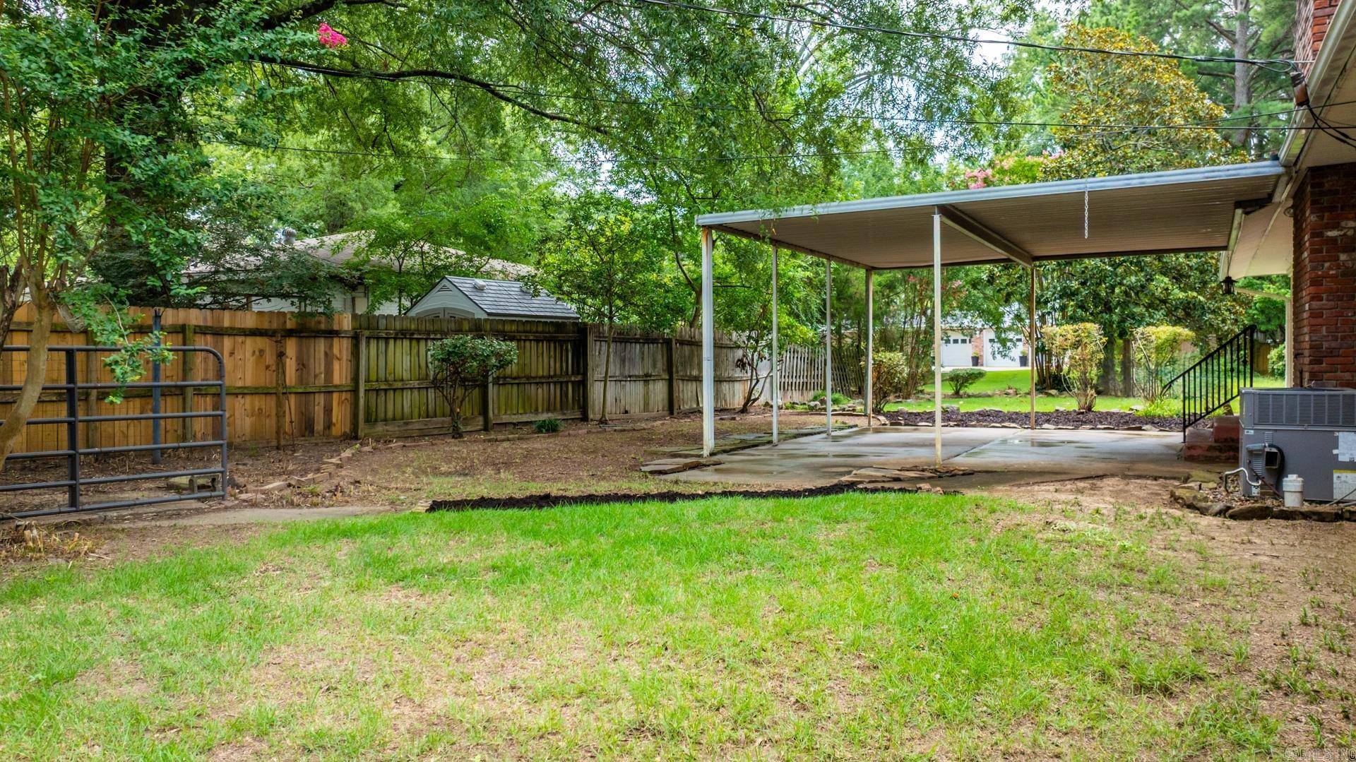Conway, AR 72034-00,2521 Robinson Avenue