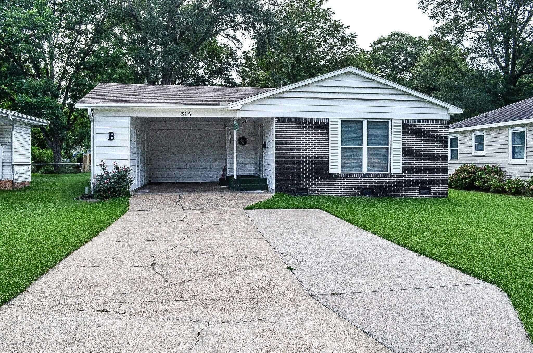 315 Troutt Avenue, Benton, AR 71909