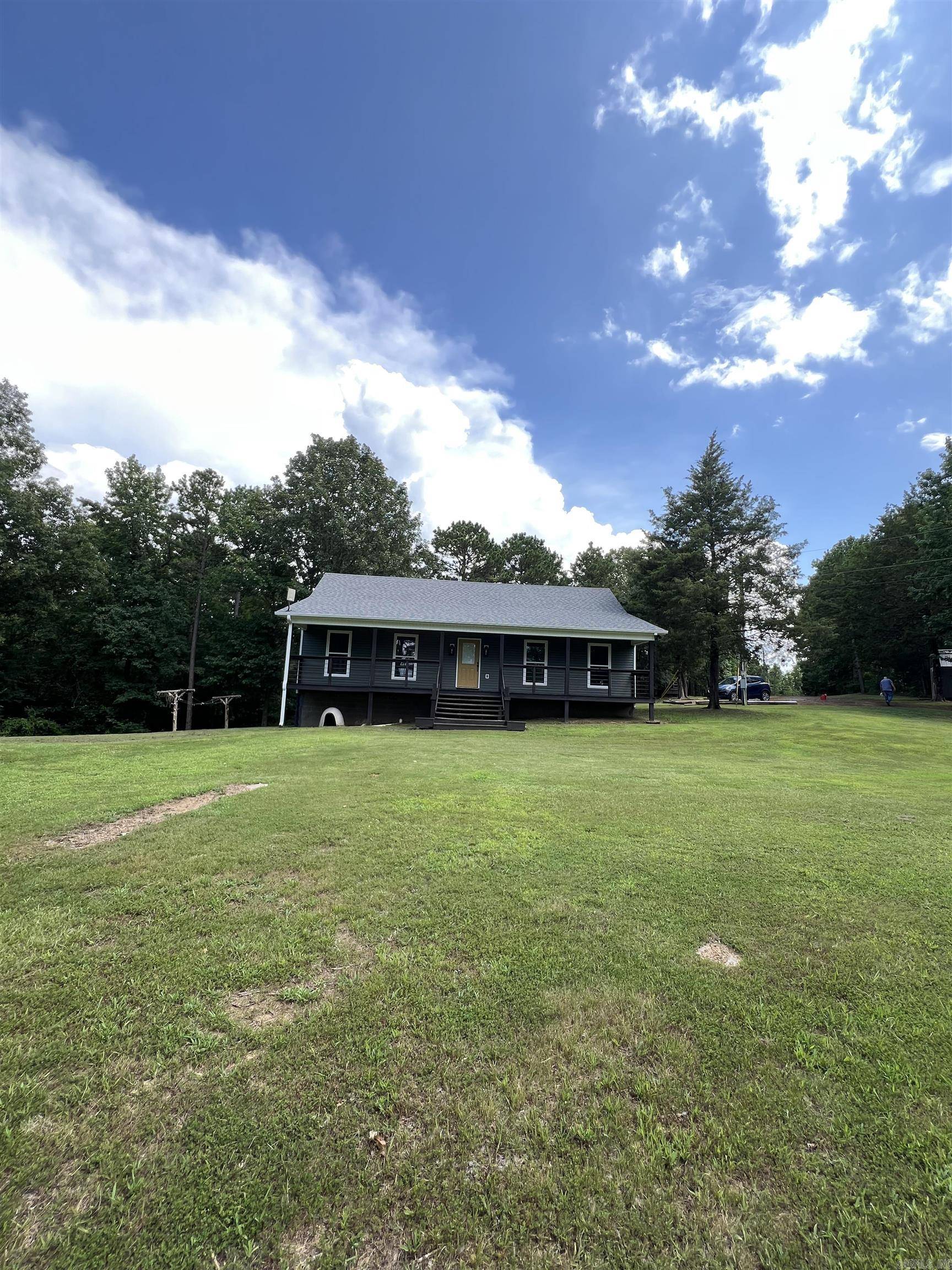 371 Batesville Mountian Road, Damascus, AR 72039
