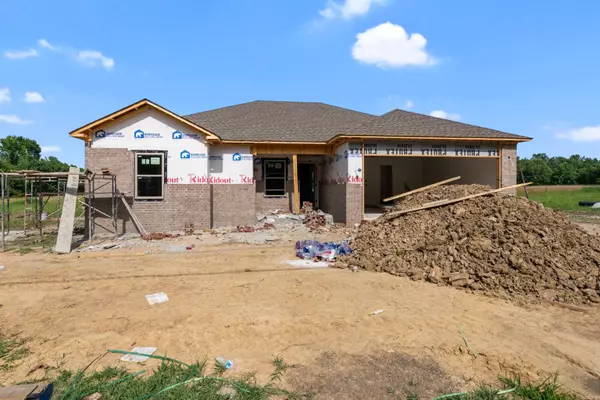 301 Markham St, Ward, AR 72176