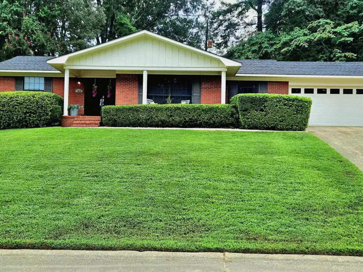 El Dorado, AR 71730,1605 West Cedar