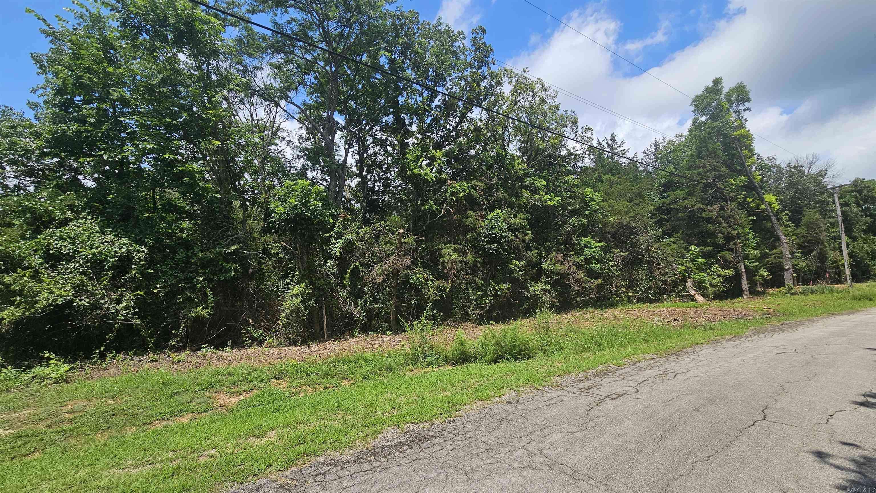 Cherokee Village, AR 72529