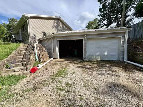 9 Summit Ridge Circle, Williford, AR 72482