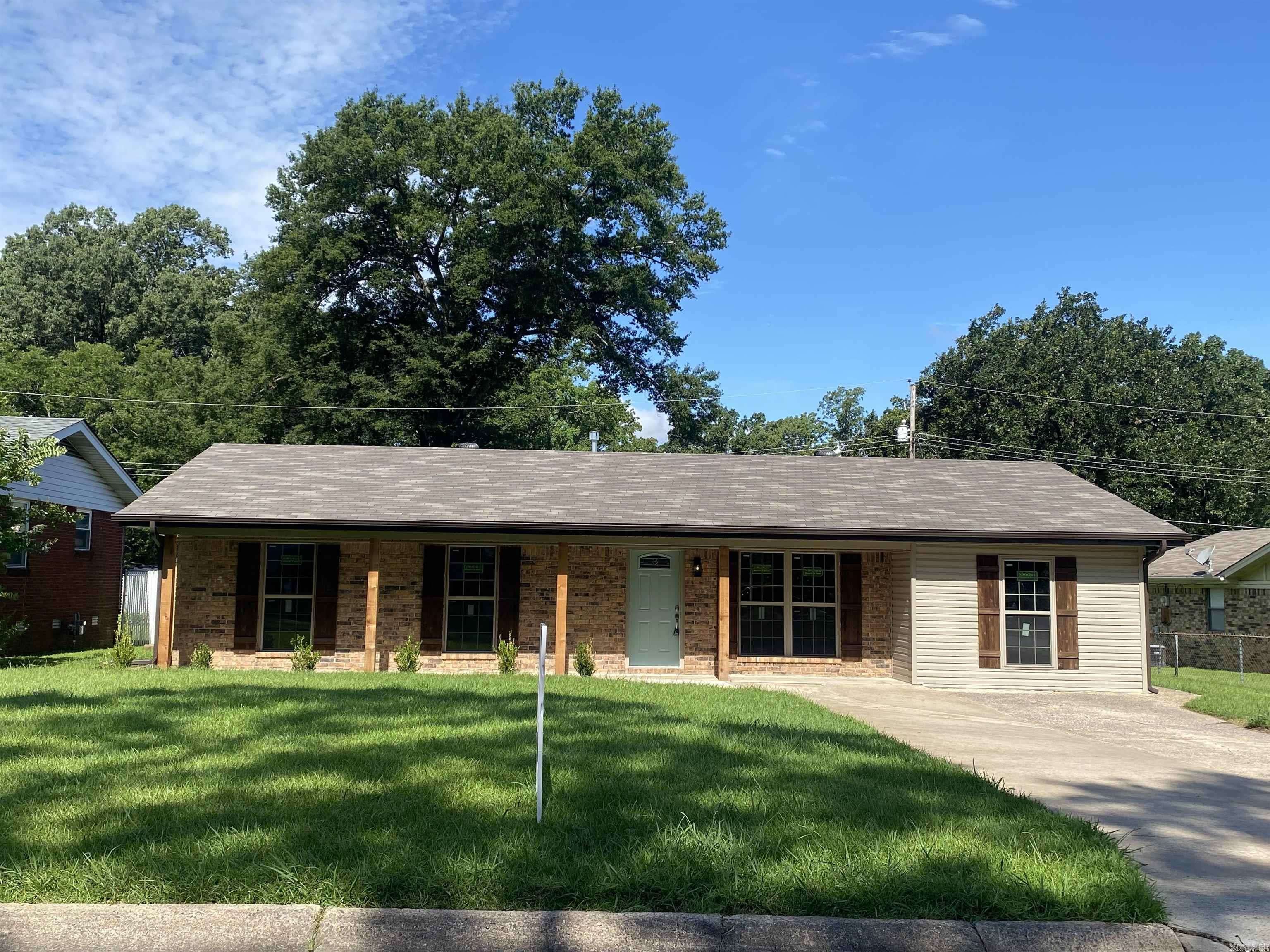Jacksonville, AR 72076,1812 N James Street