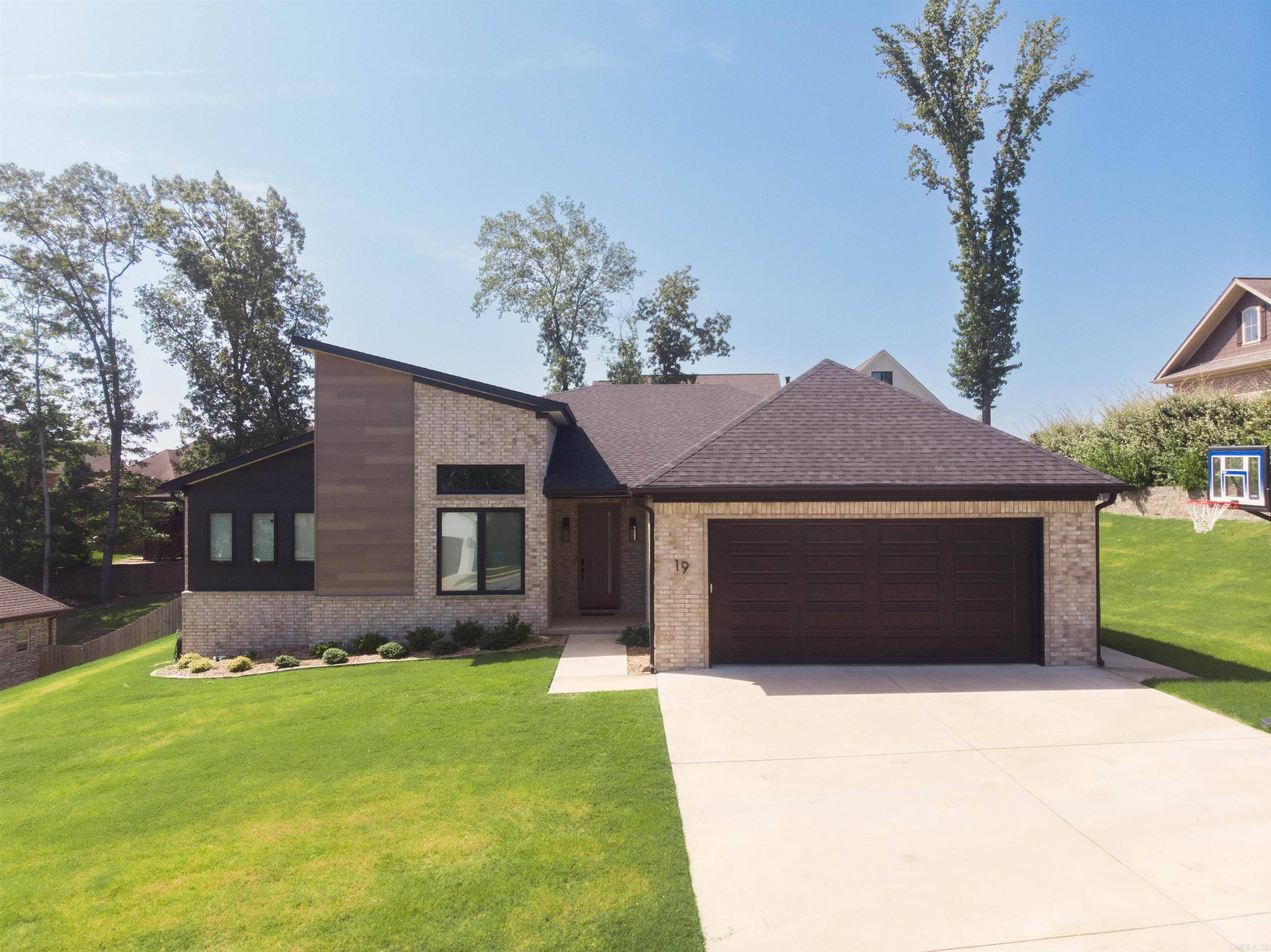 19 Sagamore Court, Maumelle, AR 72113