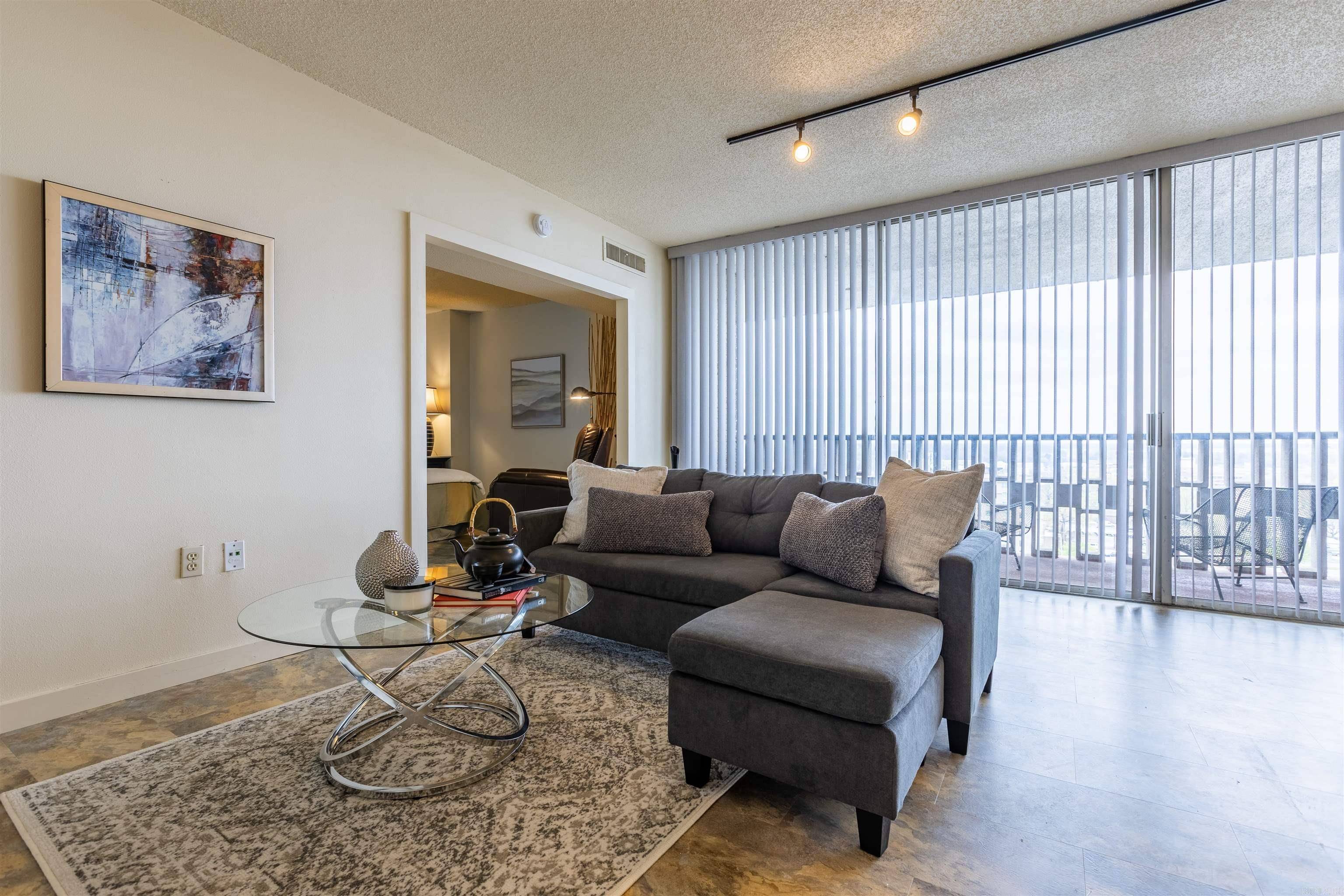 700 E 9th Street13F, Little Rock, AR 72202