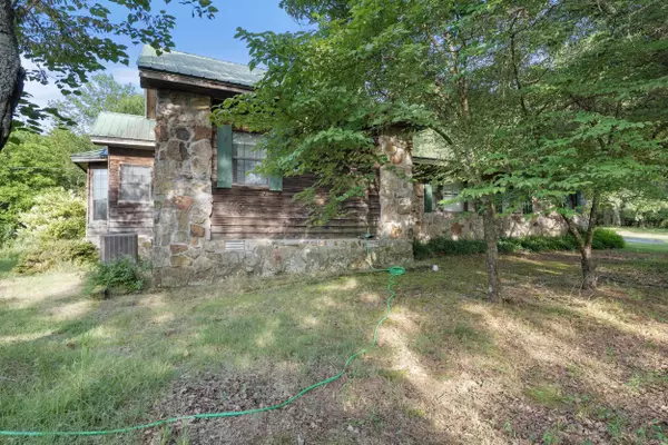 Searcy, AR 72143,323 Nicholson Road