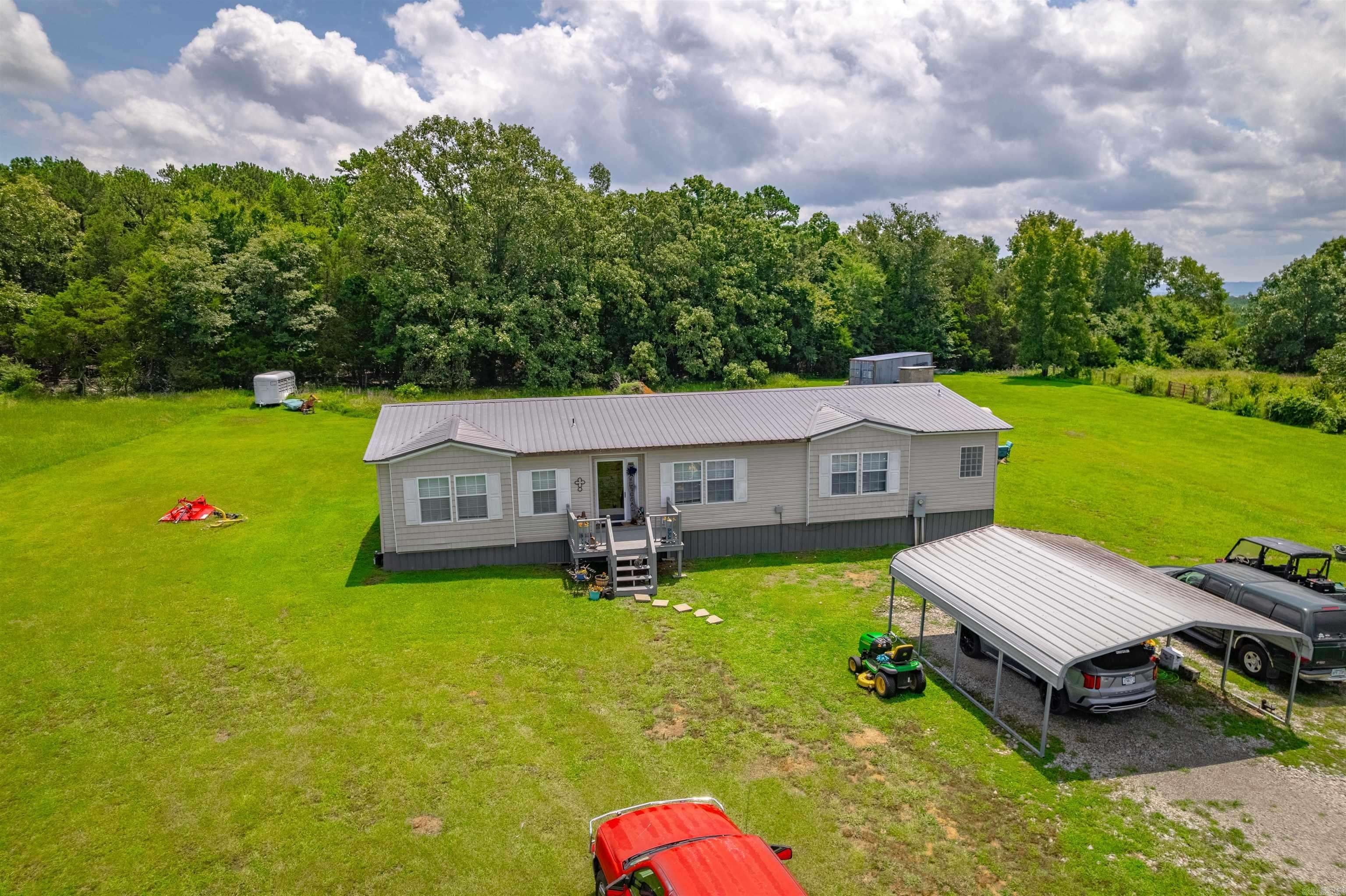Greers Ferry, AR 72067,1514 Budd Creek Road