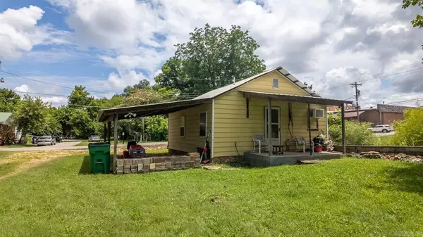 Mammoth Spring, AR 72554,180 North 3rd Street
