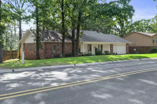 Sherwood, AR 72120,20 Oakbrooke Drive