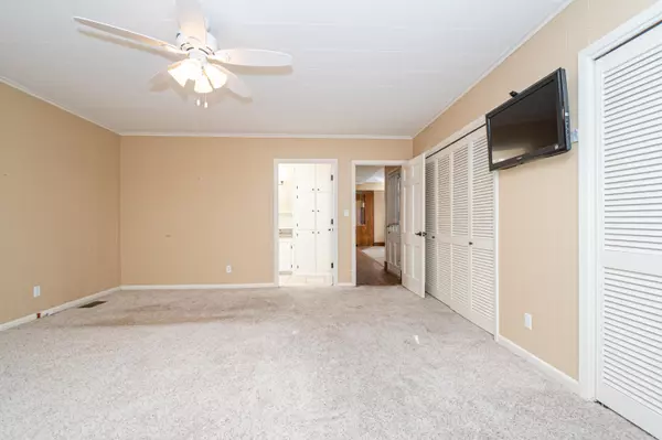 El Dorado, AR 71730,2022 N Calion Rd