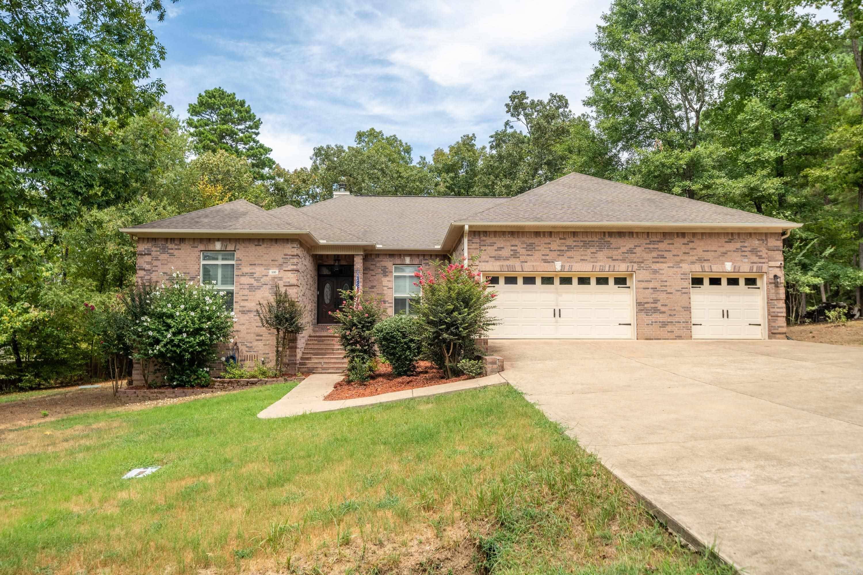 100 Lost Lake Point, Hot Springs, AR 71913
