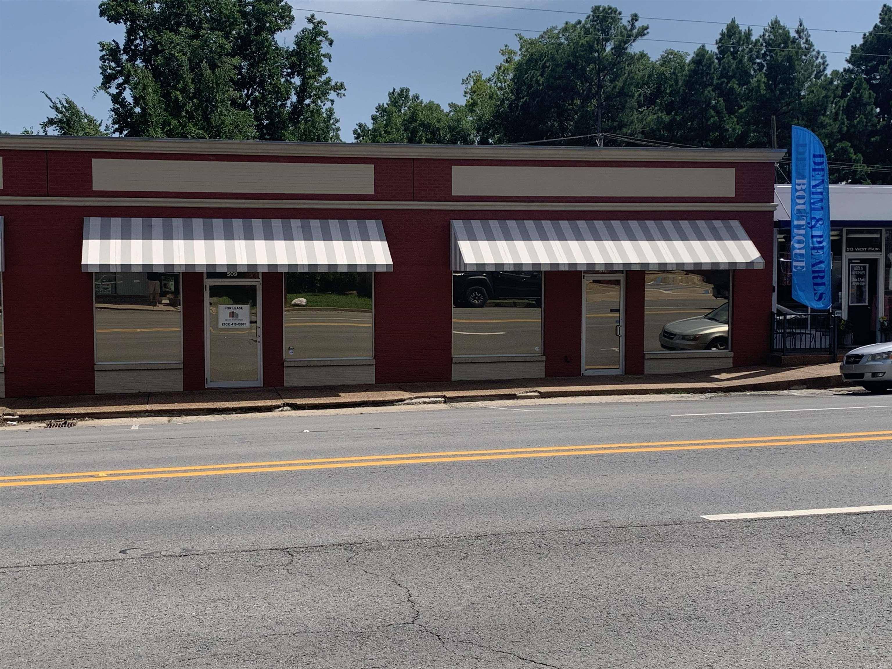 509-511 W West Main Street, Heber Springs, AR 72543