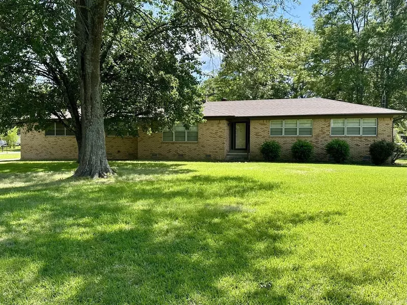 7704 Dollarway Road, White Hall, AR 71602-0000