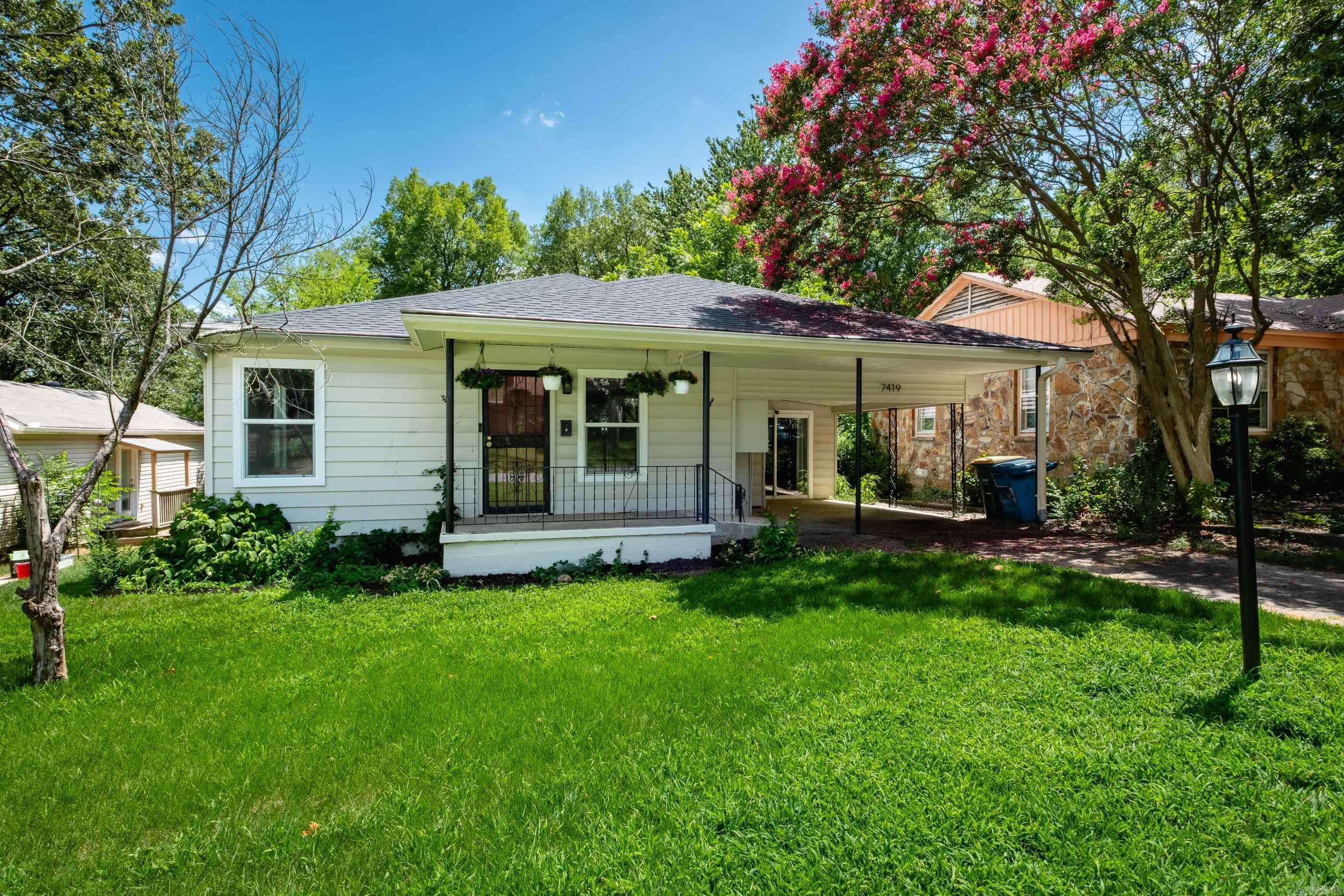 Little Rock, AR 72207,7419 Illinois Street