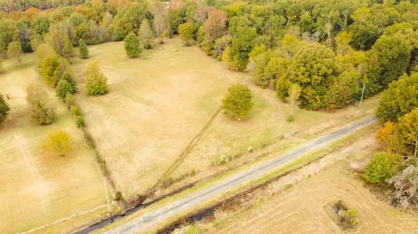 152 Helen Drive, Lonoke, AR 72086