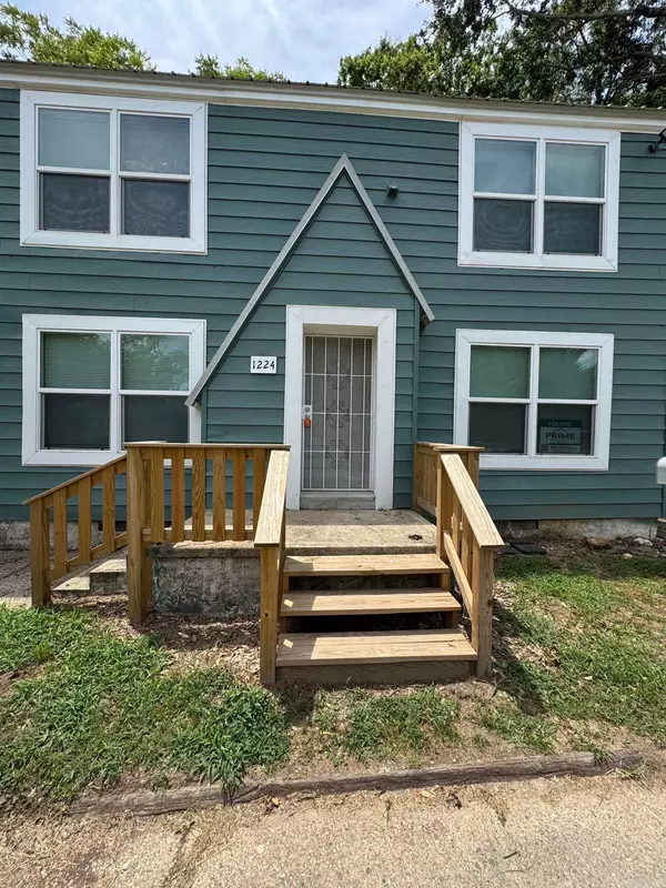 1224 School StreetB, Malvern, AR 72014