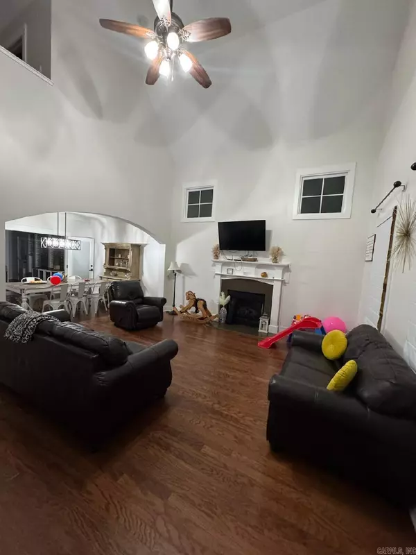 Bryant, AR 72022,236 A Street
