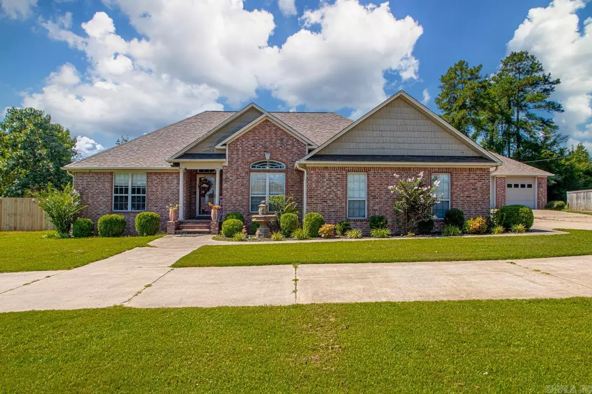 Little Rock, AR 72206,1627 Lorance