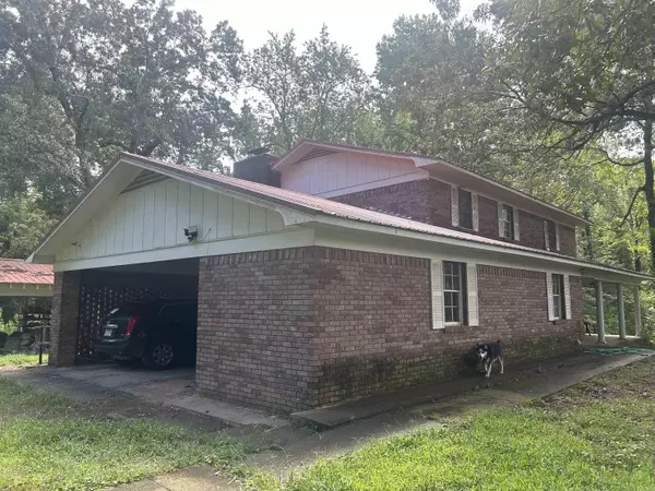 2200 W Highway 8, Norman, AR 71960