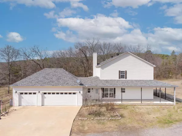 Houston, AR 72070,394 Copperas Gap Road